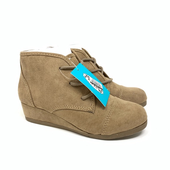 Mad Love Shelby Wedge Lace Up Boots Tan - Picture 4 of 10